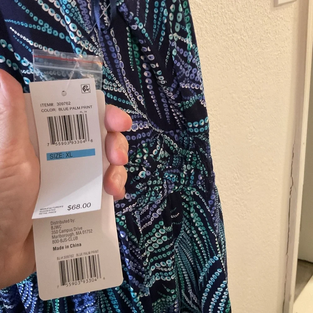 Berkeley Jensen Leaf Print Maxi Dress - Picture 3 of 7